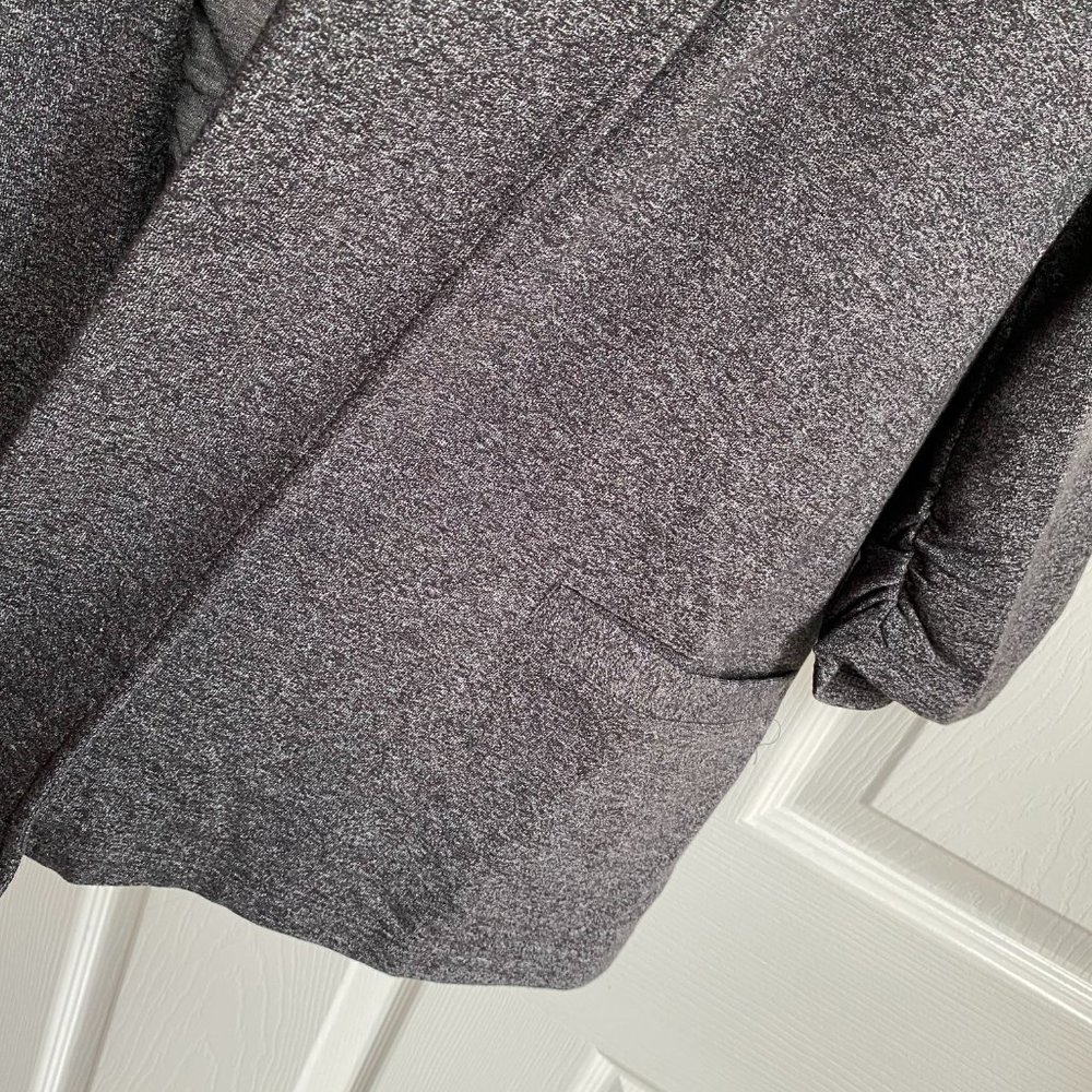 Structured Sweater - Picture 5 of 5